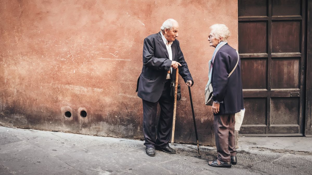 Elderly_Couple_Talking_Medium.jpg